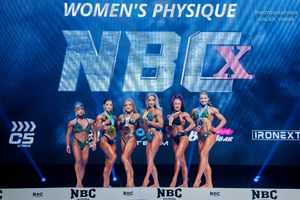 WOMEN'S PHYSIQUE